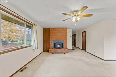 15690 S Carus Rd, Oregon City, OR 97045 - Photo 5