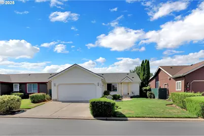 5276 Olympic Cir, Eugene, OR 97402 - Photo 3
