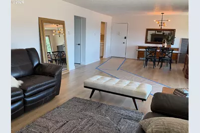 750 1st St, Lake Oswego, OR 97034 - Photo 9