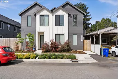 4719 NE 107th Ave #10, Portland, OR 97220 - Photo 1