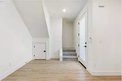4719 NE 107th Ave #10, Portland, OR 97220 - Photo 9