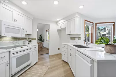 20244 SW 93rd Ave, Tualatin, OR 97062 - Photo 9