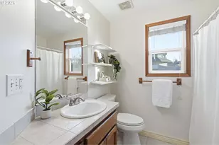 20244 SW 93rd Ave, Tualatin, OR 97062 - Photo 25