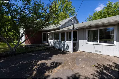 1715 College St, Philomath, OR 97370 - Photo 3