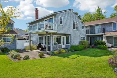 520 N Hayden Bay Dr, Portland, OR 97217 - Photo 1
