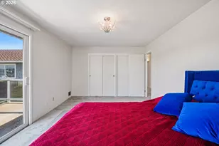 520 N Hayden Bay Dr, Portland, OR 97217 - Photo 15