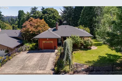 7170 SE 122nd Ave, Portland, OR 97236 - Photo 1