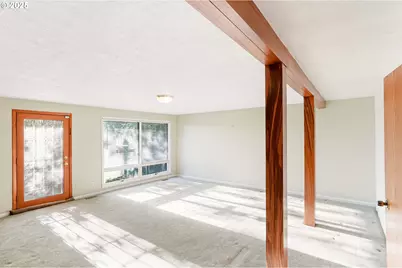 842 NW Kingwood Dr, Salem, OR 97304 - Photo 21