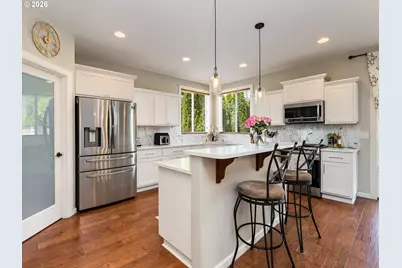 1554 S 14th Cir, Ridgefield, WA 98642 - Photo 3