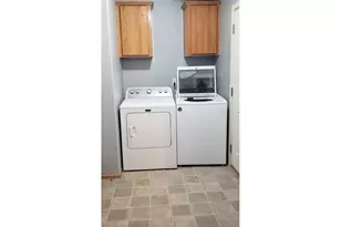 661 D St, Elkton, OR 97436 - Photo 23