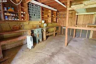 93514 Upper Loop Ln, Coos Bay, OR 97420 - Photo 33