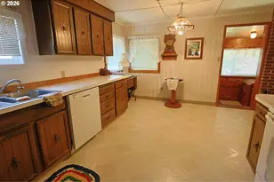 93514 Upper Loop Ln, Coos Bay, OR 97420 - Photo 11