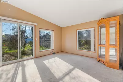 3680 NE Osborn Ave, Salem, OR 97301 - Photo 13