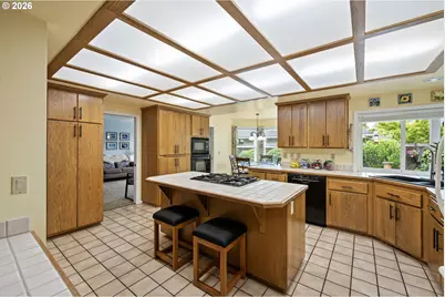 2101 Kingfisher Way, Eugene, OR 97401 - Photo 11