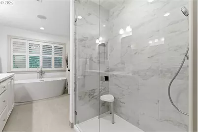 1645 SW Joshua St, Portland, OR 97219 - Photo 29