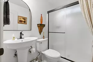 1645 SW Joshua St, Portland, OR 97219 - Photo 21