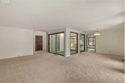 3178 Century Way, Medford, OR 97504 - Photo 9