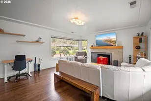 8460 SW Fairway Dr, Portland, OR 97225 - Photo 5