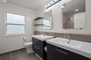 8460 SW Fairway Dr, Portland, OR 97225 - Photo 21