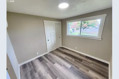 1100 Quince Dr, Junction City, OR 97448 - Photo 9