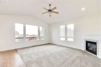 979 Burley Hill Dr NW, Salem, OR 97304 - Photo 7