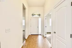 979 Burley Hill Dr NW, Salem, OR 97304 - Photo 3