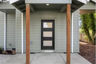 570 Holmes Ln, Oregon City, OR 97045 - Photo 3