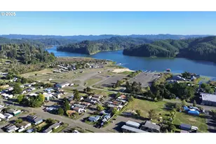 185 N 3rd St, Lakeside, OR 97449 - Photo 43