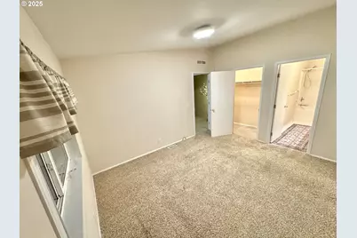 185 N 3rd St, Lakeside, OR 97449 - Photo 13