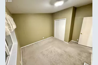 185 N 3rd St, Lakeside, OR 97449 - Photo 21