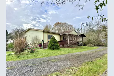 185 N 3rd St, Lakeside, OR 97449 - Photo 1
