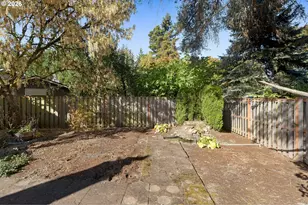 17025 NW Meadow Grass Dr, Beaverton, OR 97006 - Photo 37