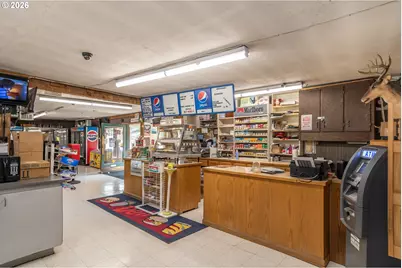 14190 N Umpqua Hwy, Roseburg, OR 97470 - Photo 21