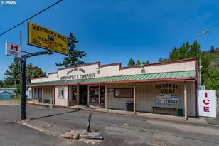 14190 N Umpqua Hwy, Roseburg, OR 97470 - Photo 1