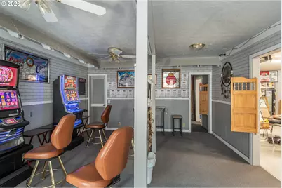 14190 N Umpqua Hwy, Roseburg, OR 97470 - Photo 11