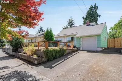 9534 N Kellogg St, Portland, OR 97203 - Photo 1
