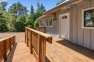 253 Coast Guard Hill Rd, Port Orford, OR 97465 - Photo 7
