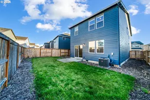 2982 T St, Springfield, OR 97477 - Photo 3