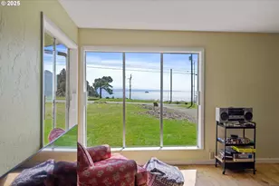 255 Coast Guard Hill Rd, Port Orford, OR 97465 - Photo 25
