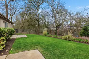 811 Virgil Ave, Eugene, OR 97404 - Photo 31