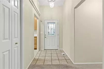 811 Virgil Ave, Eugene, OR 97404 - Photo 3