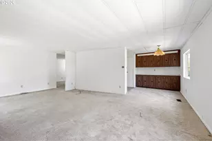 1600 Rhododendron Dr, Florence, OR 97439 - Photo 5