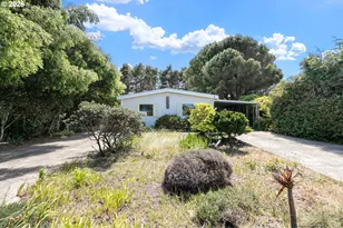 1600 Rhododendron Dr, Florence, OR 97439 - Photo 3