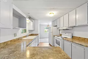 1600 Rhododendron Dr, Florence, OR 97439 - Photo 13