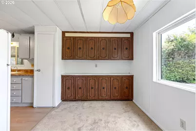 1600 Rhododendron Dr #429, Florence, OR 97439 - Photo 9