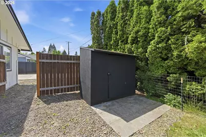 196 Manbrin Dr N, Keizer, OR 97303 - Photo 25
