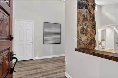 12713 SE 18th St, Vancouver, WA 98683 - Photo 5