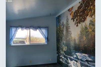 68883 Loop Dr, Hines, OR 97738 - Photo 31