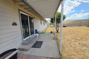 68883 Loop Dr, Hines, OR 97738 - Photo 33