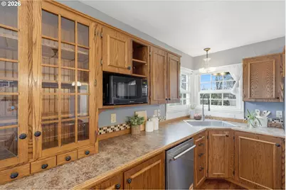 411 N Elm St, Canby, OR 97013 - Photo 7